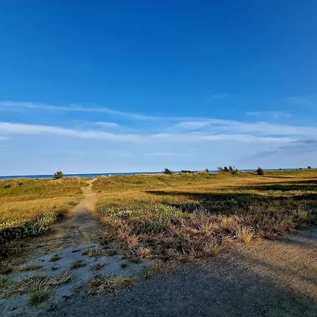 6 Person In Idestrup Bøtø By