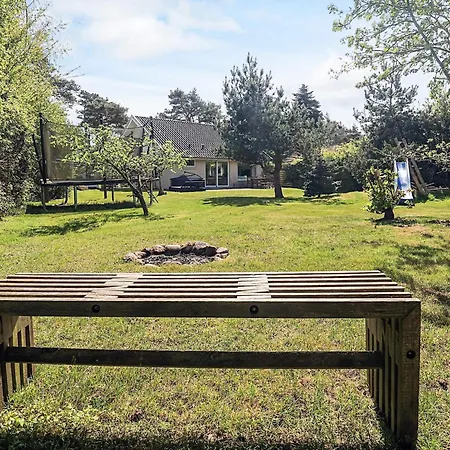 Сasa de vacaciones 6 Person In Idestrup